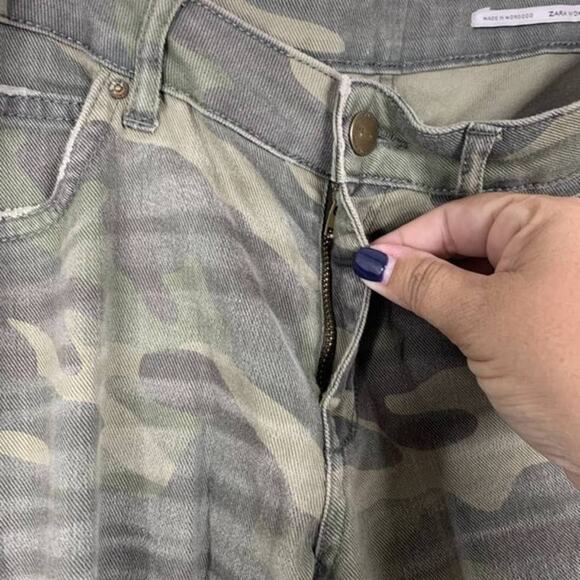 2/$30 ZARA Straight Leg Jeans 4 Camo Cropped Five-Pocket Stretch #5066 - Picture 3 of 13